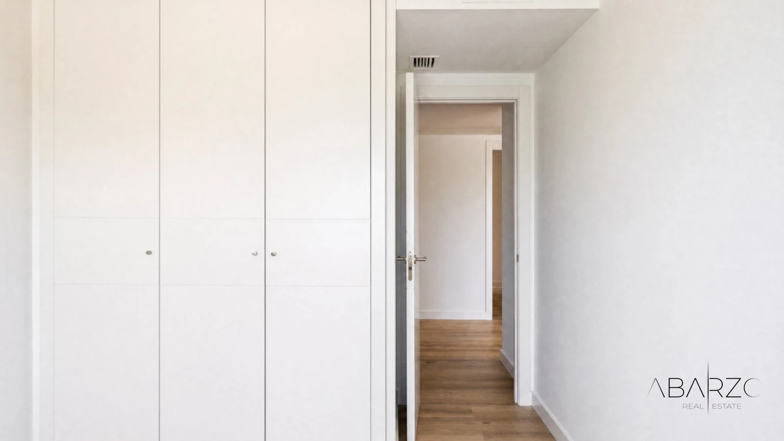 Brand New Apartment in La Campana, Nueva Andalucía with Mountain and Partial Sea Views — interior, Nueva Andalucía, Marbella (23 of 37)