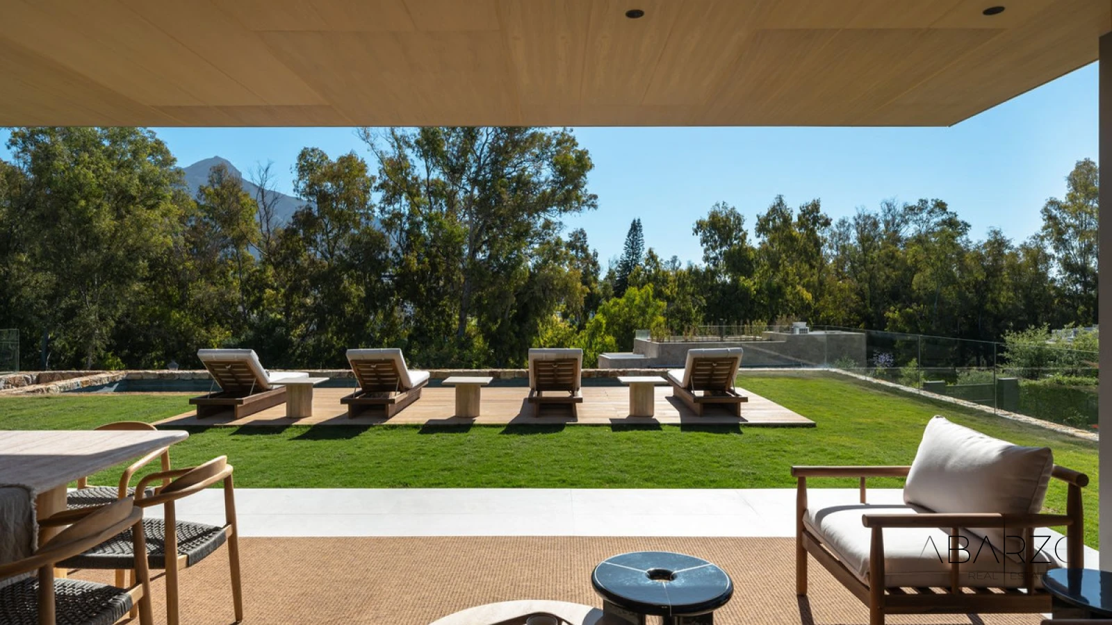 Modern villa with sea views in La Cerquilla, Marbella, private pool and terraces — interior, Nueva Andalucía, Marbella (28 of 34)