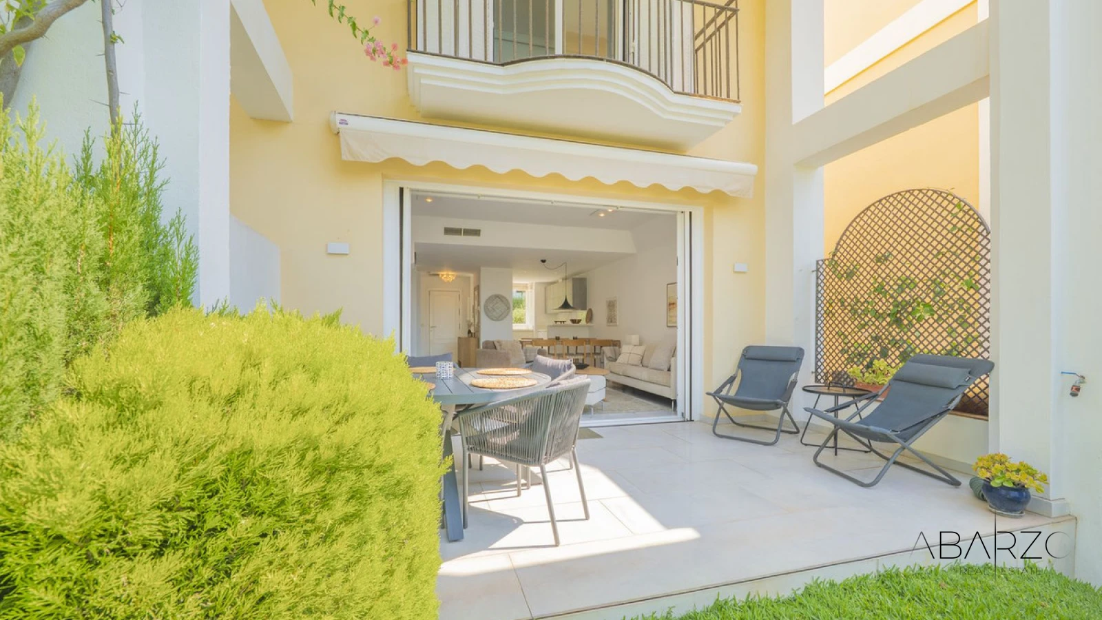 Casa Adosada Esquinera en Bahía de Marbella con Acceso a la Playa y Jardín Privado — interior, Marbella East, Marbella (2 of 26)