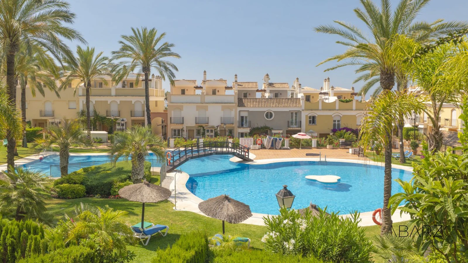 Casa Adosada Esquinera en Bahía de Marbella con Acceso a la Playa y Jardín Privado — interior, Marbella East, Marbella (19 of 26)