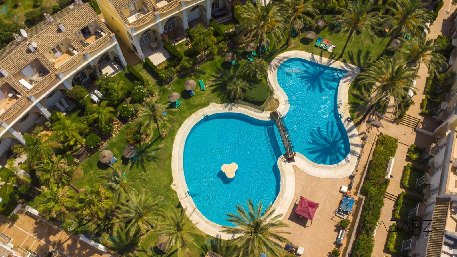 Casa Adosada Esquinera en Bahía de Marbella con Acceso a la Playa y Jardín Privado — interior, Marbella East, Marbella (21 of 26)