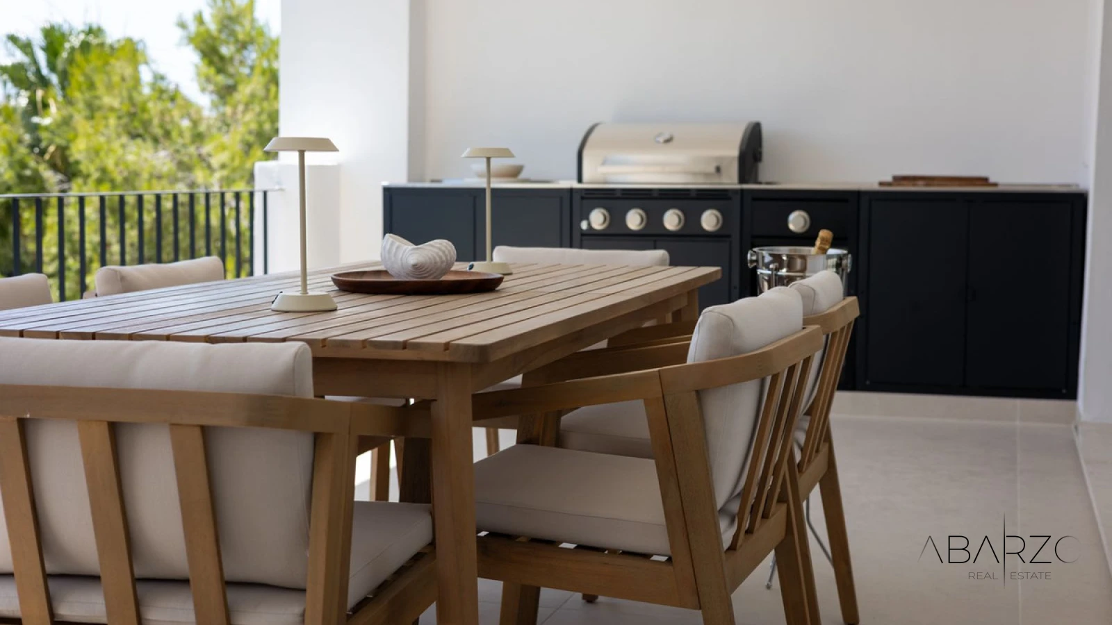 3-Bedroom Apartment in La Quinta Hills with Panoramic Sea Views — interior, La Quinta, Benahavís (6 of 33)