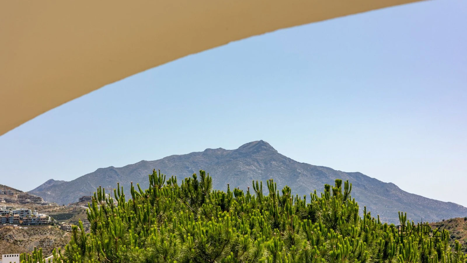 3-Bedroom Apartment in La Quinta Hills with Panoramic Sea Views — interior, La Quinta, Benahavís (3 of 33)