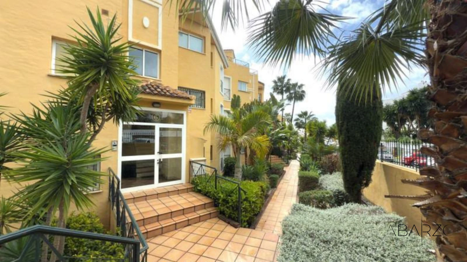 Penthouse with Panoramic Views in Estepona, Near Golf and Beaches — interior, New Golden Mile, Estepona (12 of 12)