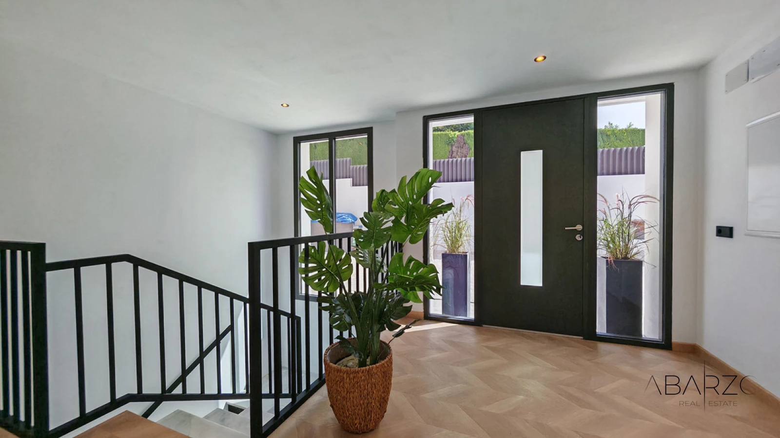 Villa for sale in Elviria, Marbella with 8 bedrooms and private pool — interior, Marbella East, Marbella (18 of 30)