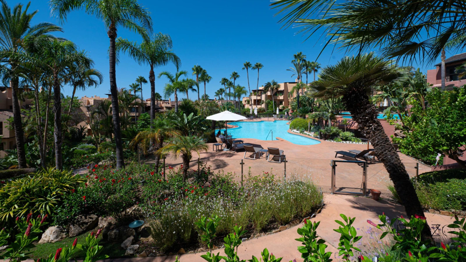 Ground Floor Apartment in Mansion Club, Sierra Blanca with Private Garden and Pool Access — interior, Golden Mile, Marbella (24 of 30)