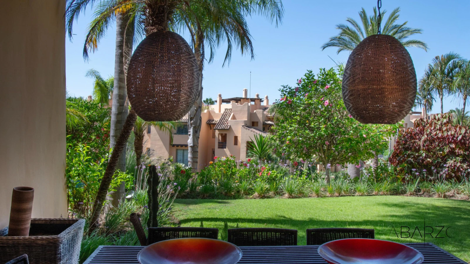 Ground Floor Apartment in Mansion Club, Sierra Blanca with Private Garden and Pool Access — interior, Golden Mile, Marbella (30 of 30)