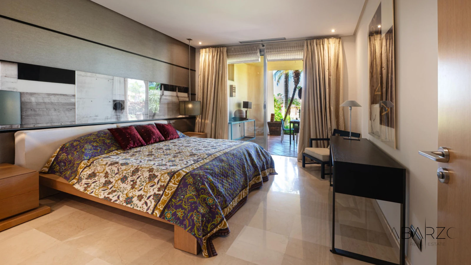 Ground Floor Apartment in Mansion Club, Sierra Blanca with Private Garden and Pool Access — interior, Golden Mile, Marbella (10 of 30)