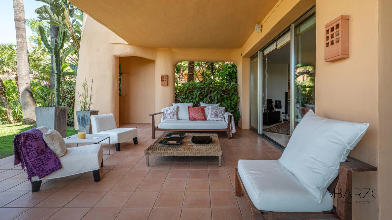 Ground Floor Apartment in Mansion Club, Sierra Blanca with Private Garden and Pool Access — interior, Golden Mile, Marbella (5 of 30)