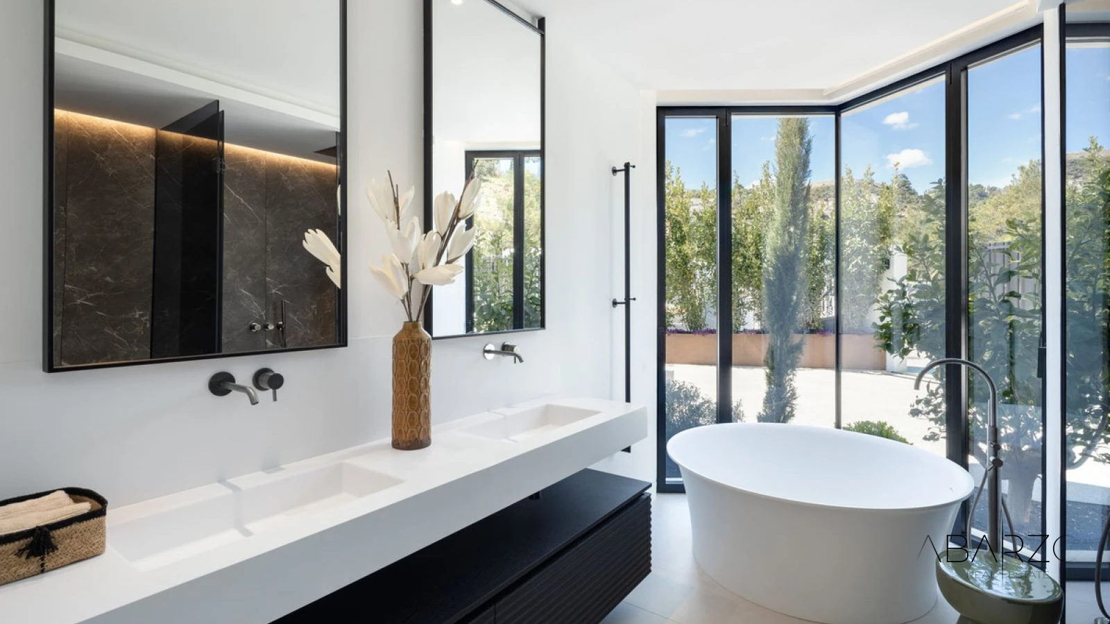Contemporary Villa with Panoramic Sea Views in Lomas de La Quinta — interior, La Quinta, Benahavís (10 of 31)