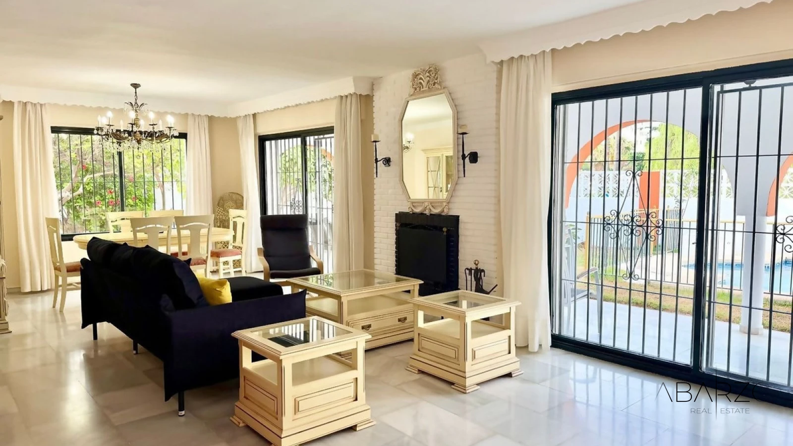 Exclusive Detached Villa in Nueva Andalucía, Marbella Golf Valley with Pool and Parking — interior, Nueva Andalucía, Marbella (13 of 19)