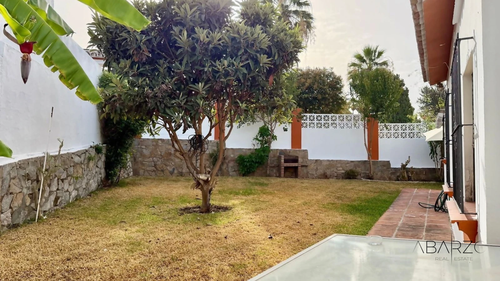 Exclusive Detached Villa in Nueva Andalucía, Marbella Golf Valley with Pool and Parking — interior, Nueva Andalucía, Marbella (10 of 19)