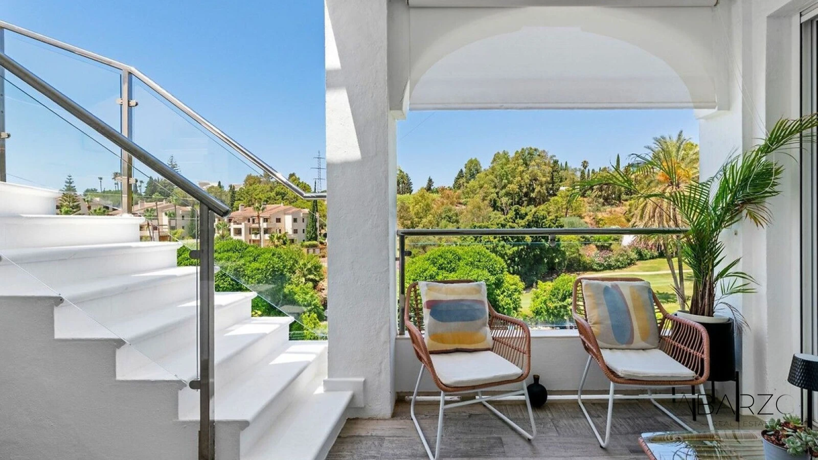 Spectacular 3-Bedroom Penthouse with Terrace in Los Balcones de La Quinta, Benahavís — interior, La Heredia, Benahavís (23 of 29)