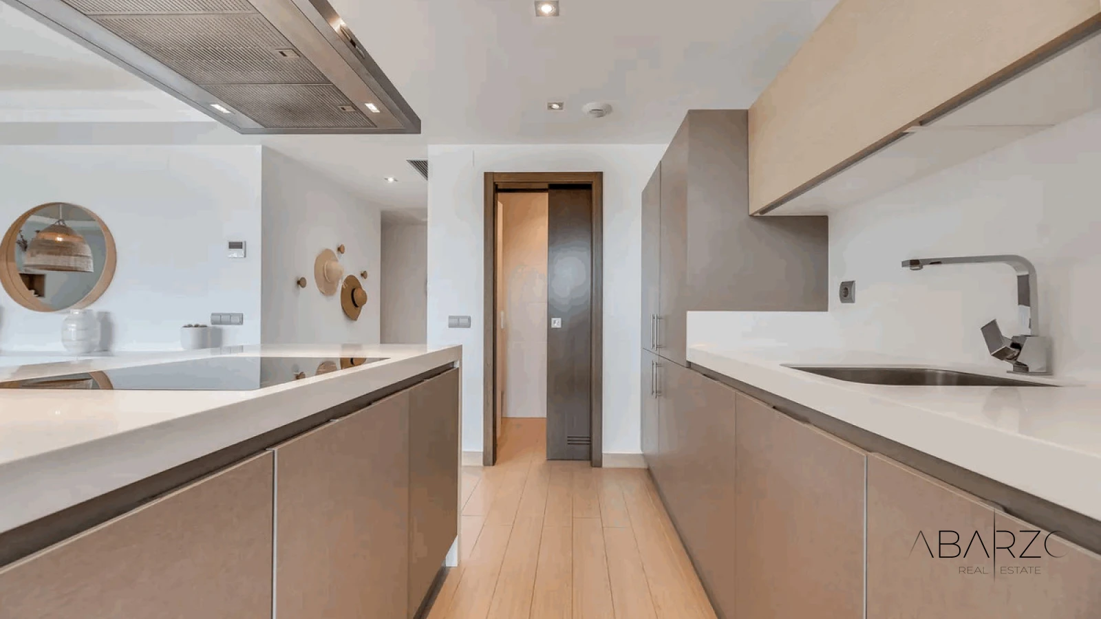 Modern luxury apartment in Avalon, Benahavís with mountain, golf, and sea views — interior, Los Arqueros, Benahavís (8 of 49)