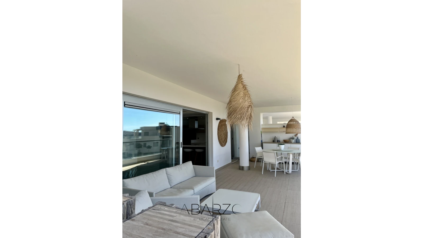 Modern luxury apartment in Avalon, Benahavís with mountain, golf, and sea views — interior, Los Arqueros, Benahavís (34 of 49)