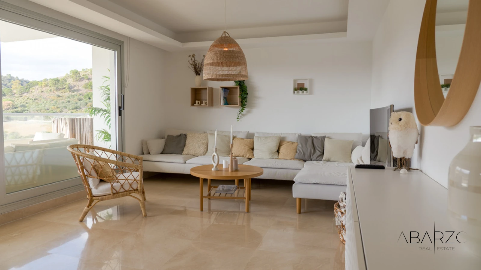 Modern luxury apartment in Avalon, Benahavís with mountain, golf, and sea views — interior, Los Arqueros, Benahavís (35 of 49)