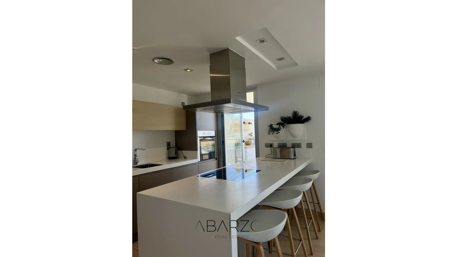 Modern luxury apartment in Avalon, Benahavís with mountain, golf, and sea views — interior, Los Arqueros, Benahavís (44 of 49)