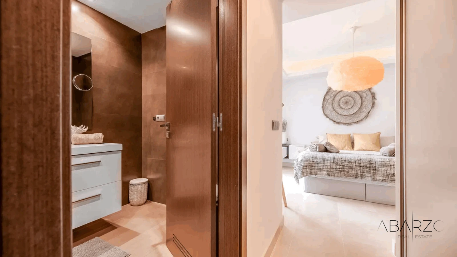 Modern luxury apartment in Avalon, Benahavís with mountain, golf, and sea views — interior, Los Arqueros, Benahavís (45 of 49)