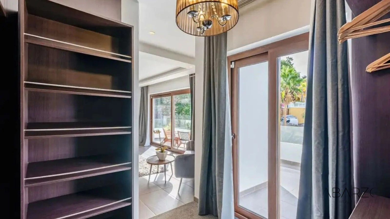 Elegant detached villa with 5 bedrooms in El Rosario, Marbella, with garden and pool — interior, Marbella East, Marbella (15 of 22)