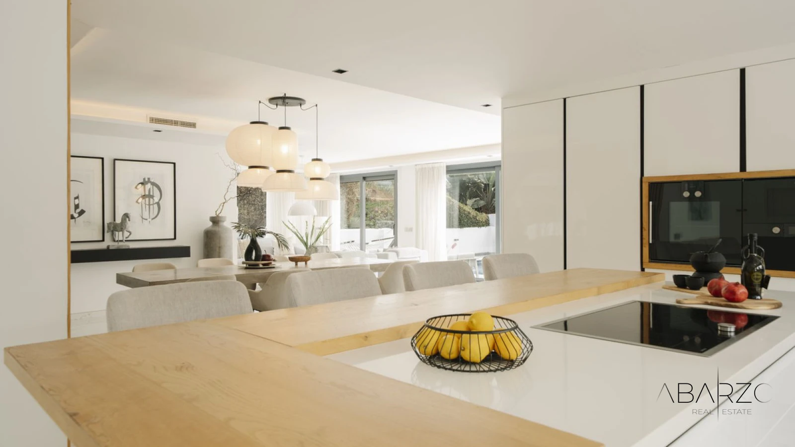 Villa de lujo en Nueva Andalucía con piscina privada cerca de Puerto Banús — interior, Nueva Andalucía, Marbella (8 of 36)