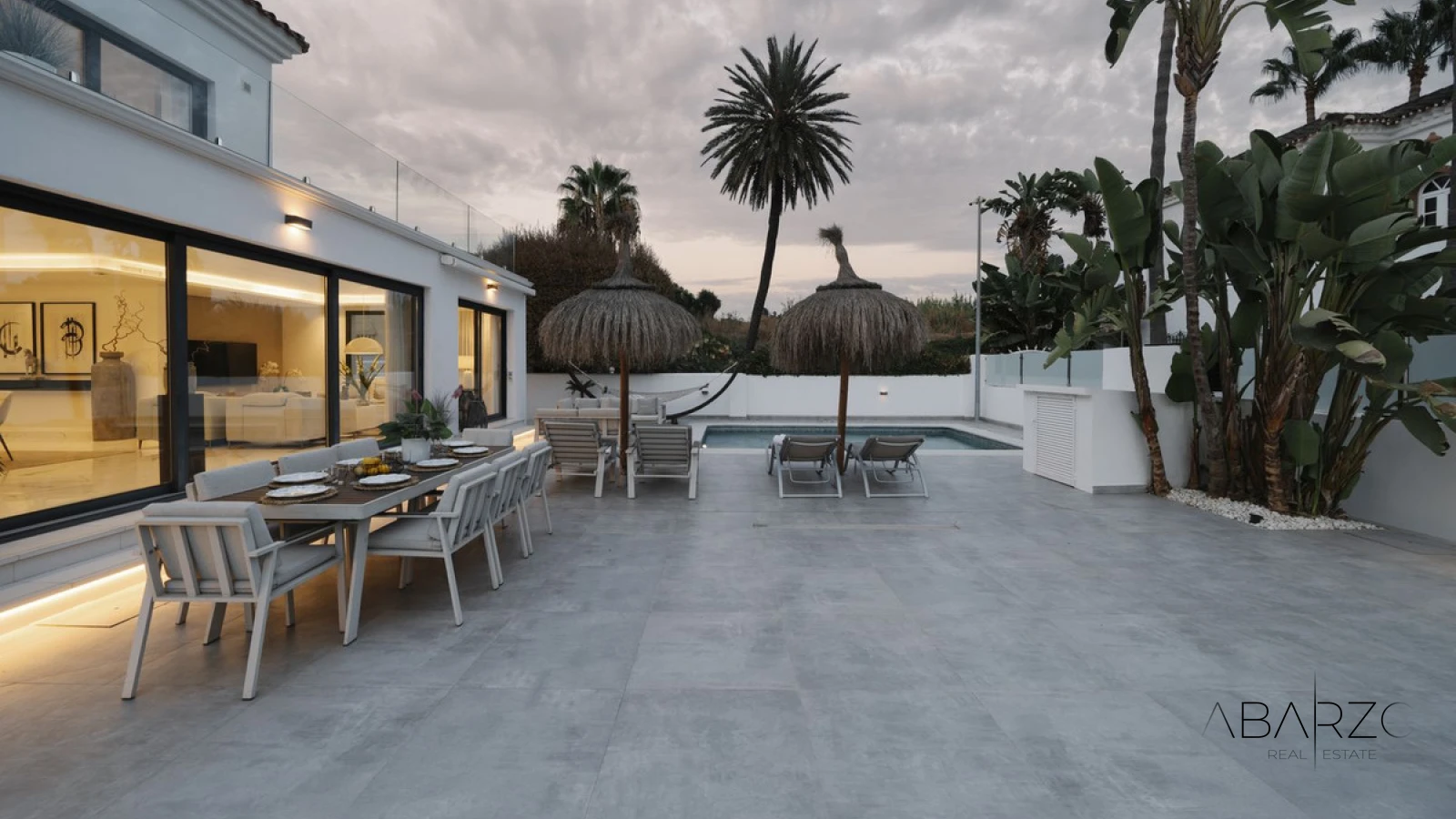 Villa de lujo en Nueva Andalucía con piscina privada cerca de Puerto Banús — interior, Nueva Andalucía, Marbella (34 of 36)