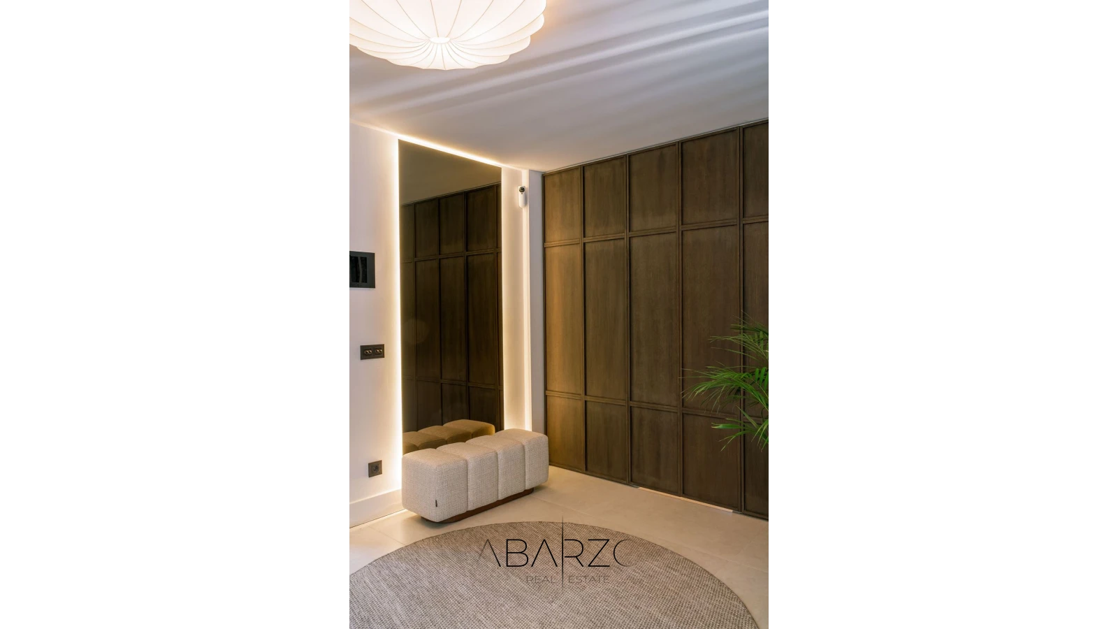 Stunning Villa in Nueva Andalucía with Private Garden, Pool, and Smart Home — interior, Nueva Andalucía, Marbella (28 of 38)