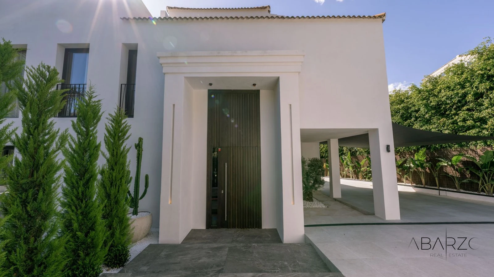 Stunning Villa in Nueva Andalucía with Private Garden, Pool, and Smart Home — interior, Nueva Andalucía, Marbella (19 of 38)