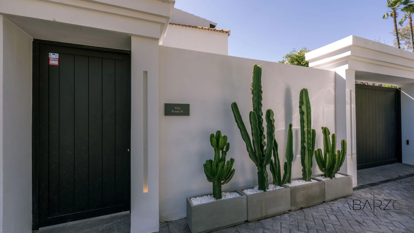 Stunning Villa in Nueva Andalucía with Private Garden, Pool, and Smart Home — interior, Nueva Andalucía, Marbella (20 of 38)