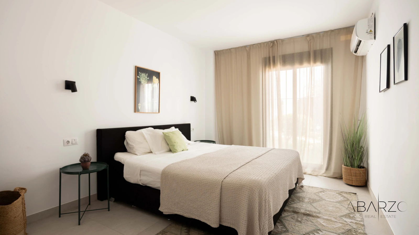 Three-Bedroom Apartment in Nueva Andalucía with La Concha Views and Pools — interior, Nueva Andalucía, Marbella (9 of 25)