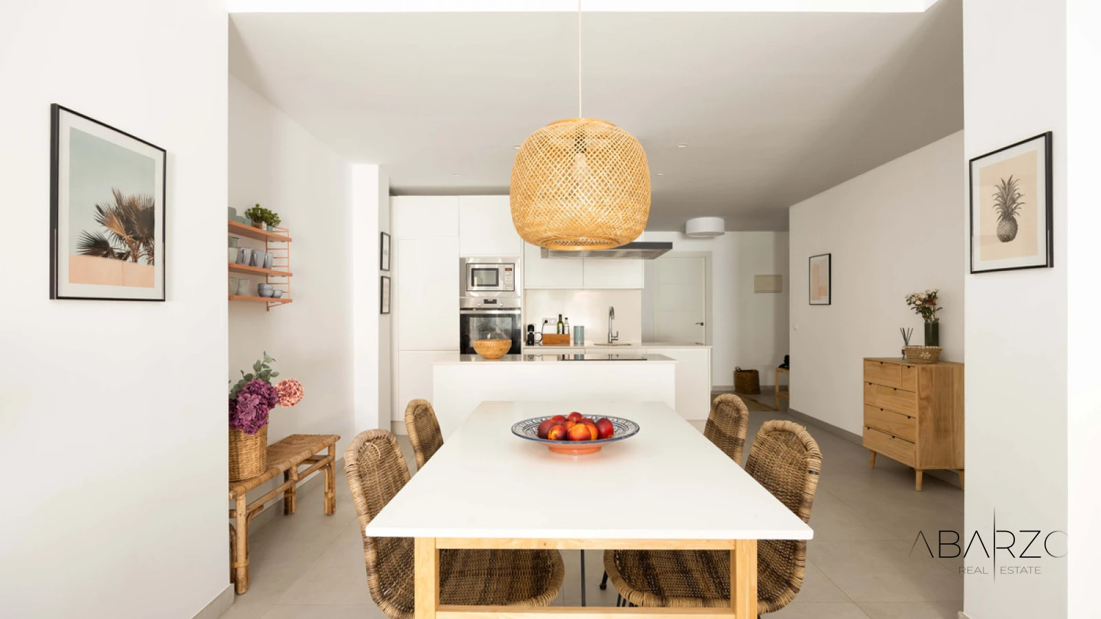 Three-Bedroom Apartment in Nueva Andalucía with La Concha Views and Pools — interior, Nueva Andalucía, Marbella (7 of 25)