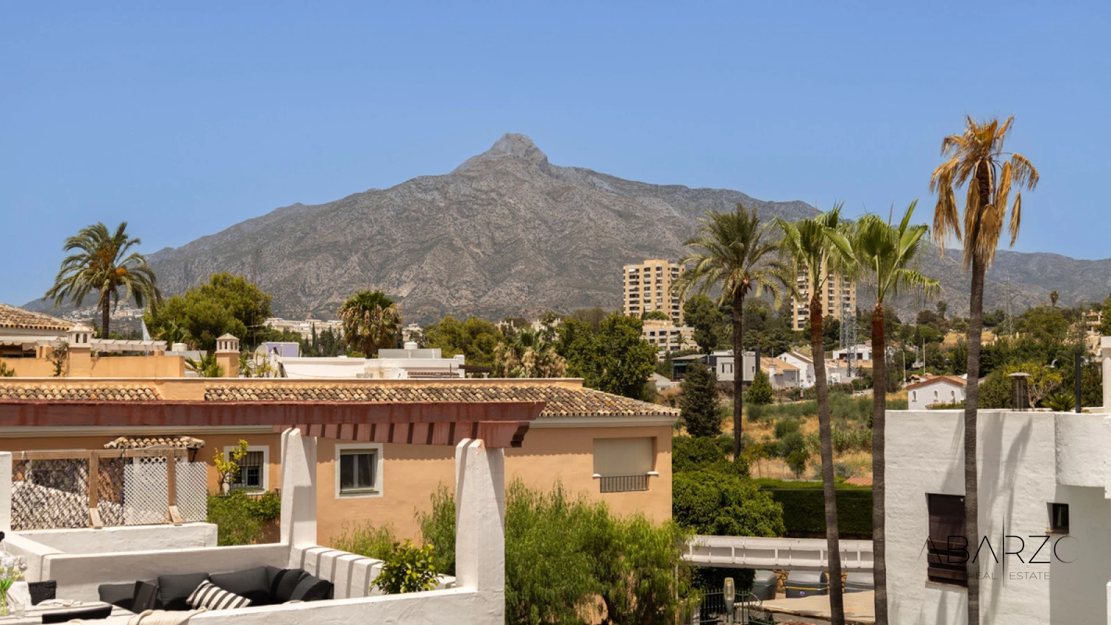 Three-Bedroom Apartment in Nueva Andalucía with La Concha Views and Pools — interior, Nueva Andalucía, Marbella (25 of 25)