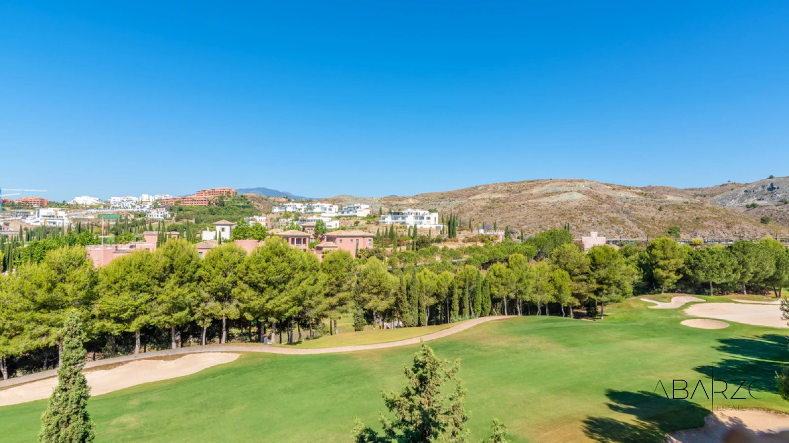 Stylish Garden Apartment in Los Flamingos with Golf Course and Sea Views — interior, Los Flamingos, Benahavís (22 of 22)