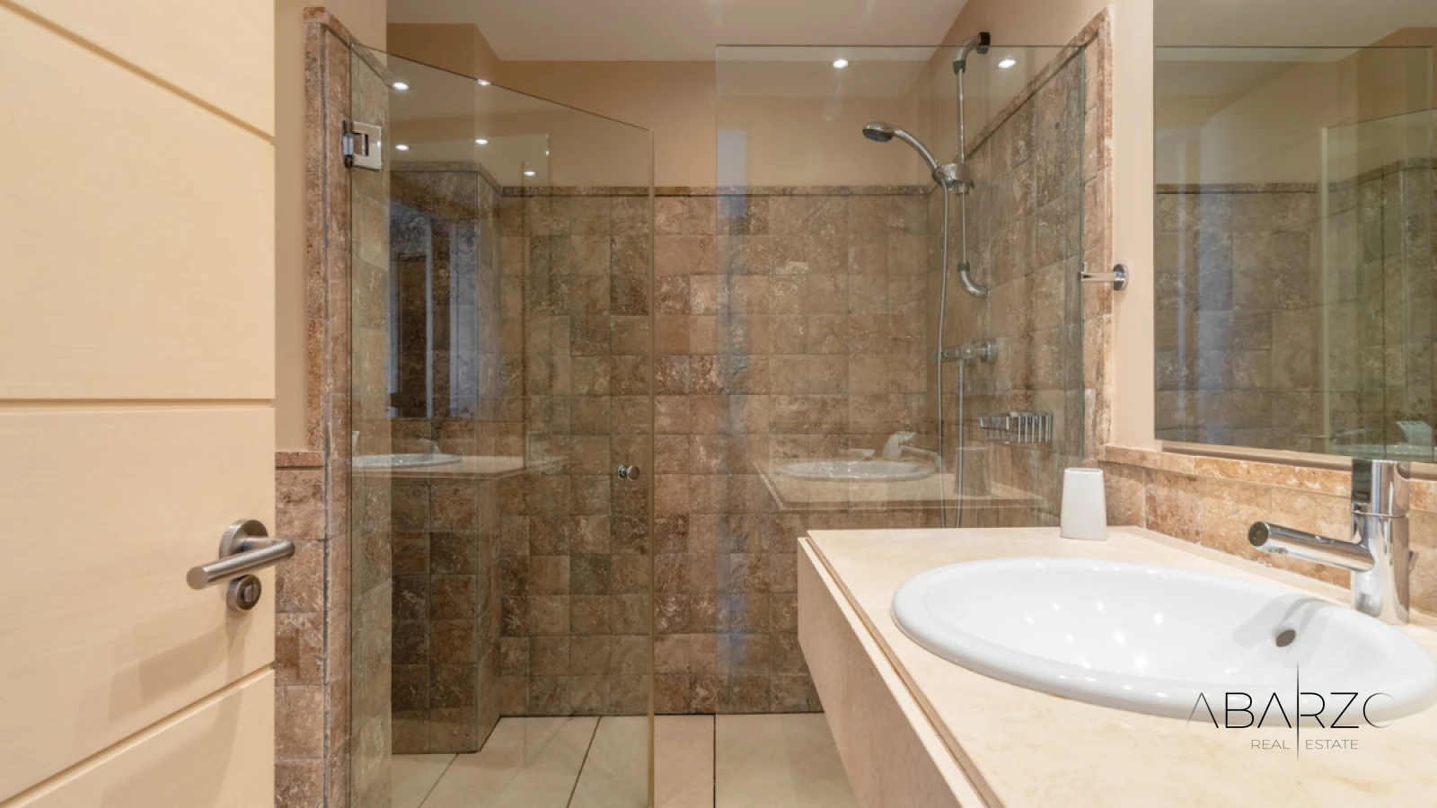 Stylish Garden Apartment in Los Flamingos with Golf Course and Sea Views — interior, Los Flamingos, Benahavís (17 of 22)