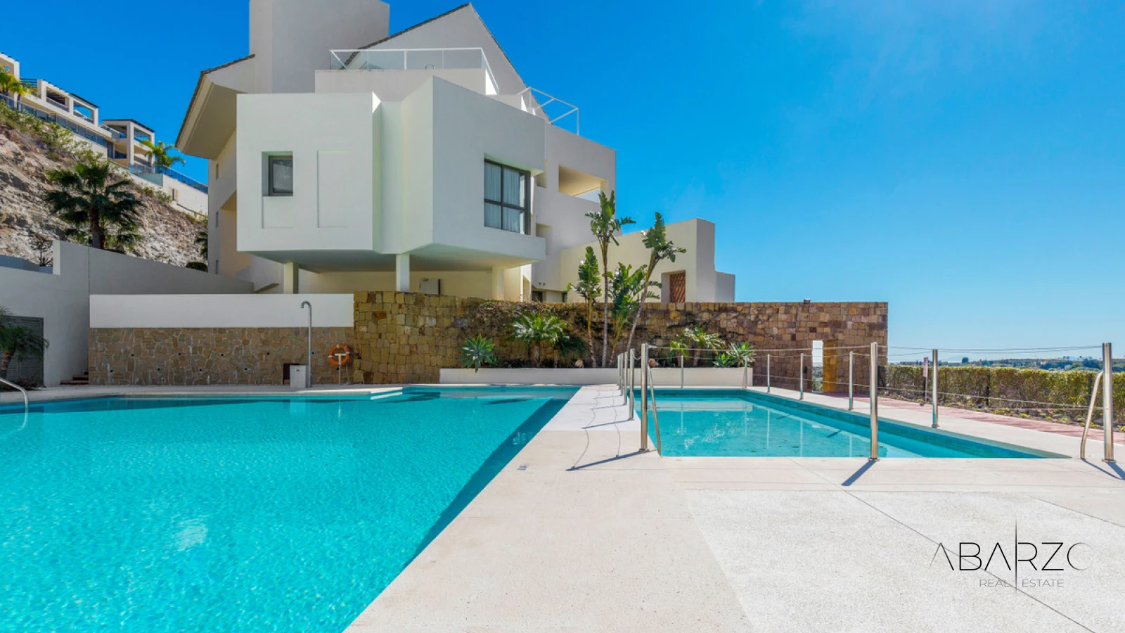 Stylish Garden Apartment in Los Flamingos with Golf Course and Sea Views — interior, Los Flamingos, Benahavís (20 of 22)