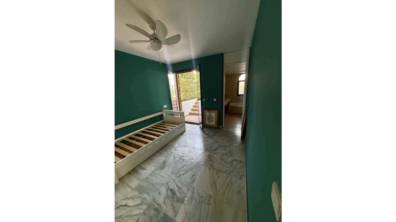 Townhouse just 150m from the beach in Villacana, Estepona — interior, New Golden Mile, Estepona (4 of 12)