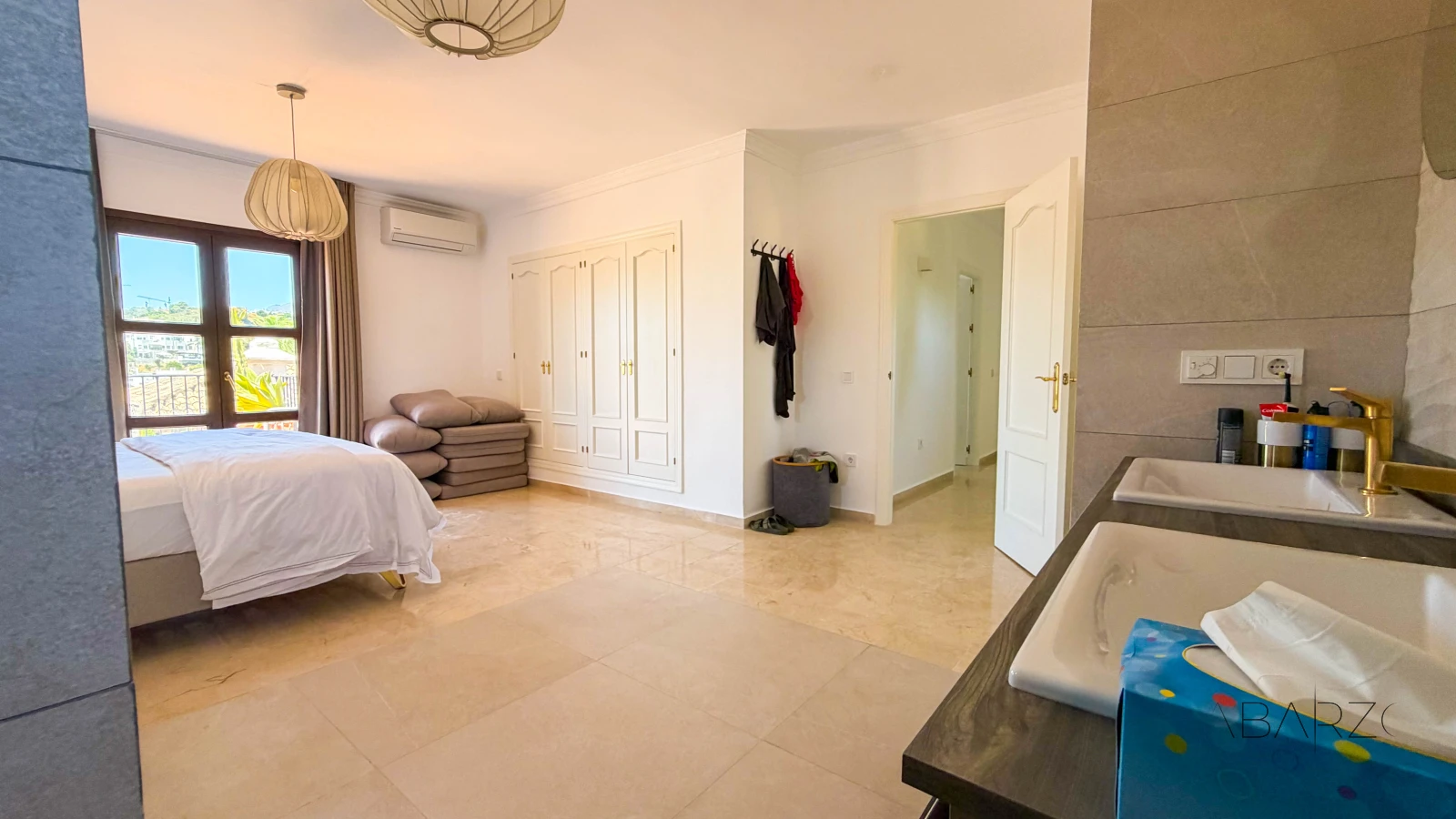 Villa for Sale – La Resina Golf, Selwo (Estepona) with Private Pool and Garden — interior, West Estepona, Estepona (16 of 43)