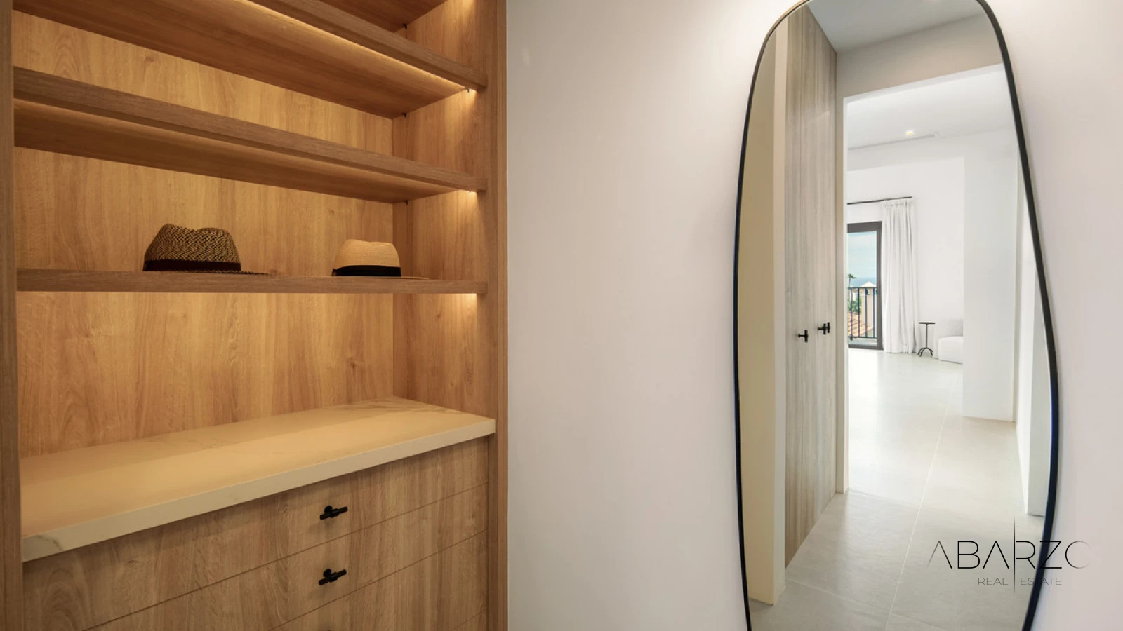 Luxury Contemporary Villa with Panoramic Sea Views in Benahavís Hills — interior, La Heredia, Benahavís (16 of 35)