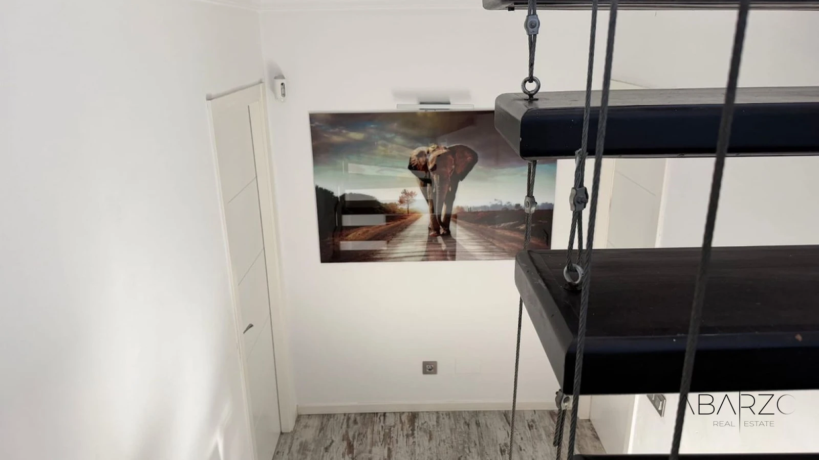 Renovated Semi-Detached House with Private Heated Pool next to Puerto Banús, Nueva Andalucía — interior, Nueva Andalucía, Marbella (33 of 40)