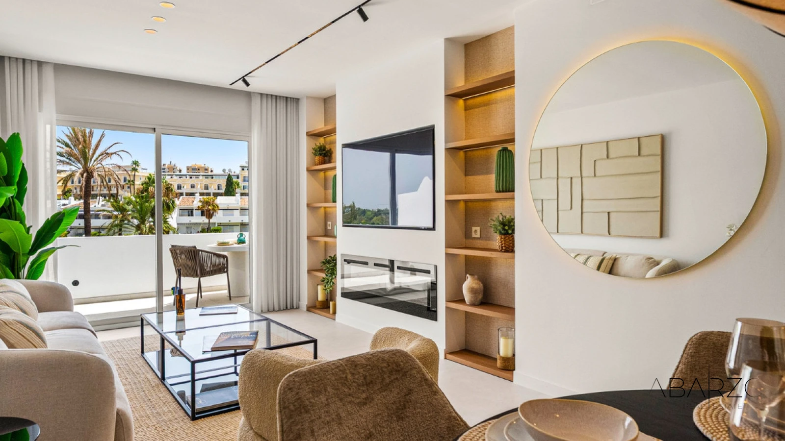 Penthouse duplex in Nueva Andalucia with golf views and rooftop solarium — interior, Nueva Andalucía, Marbella (8 of 38)