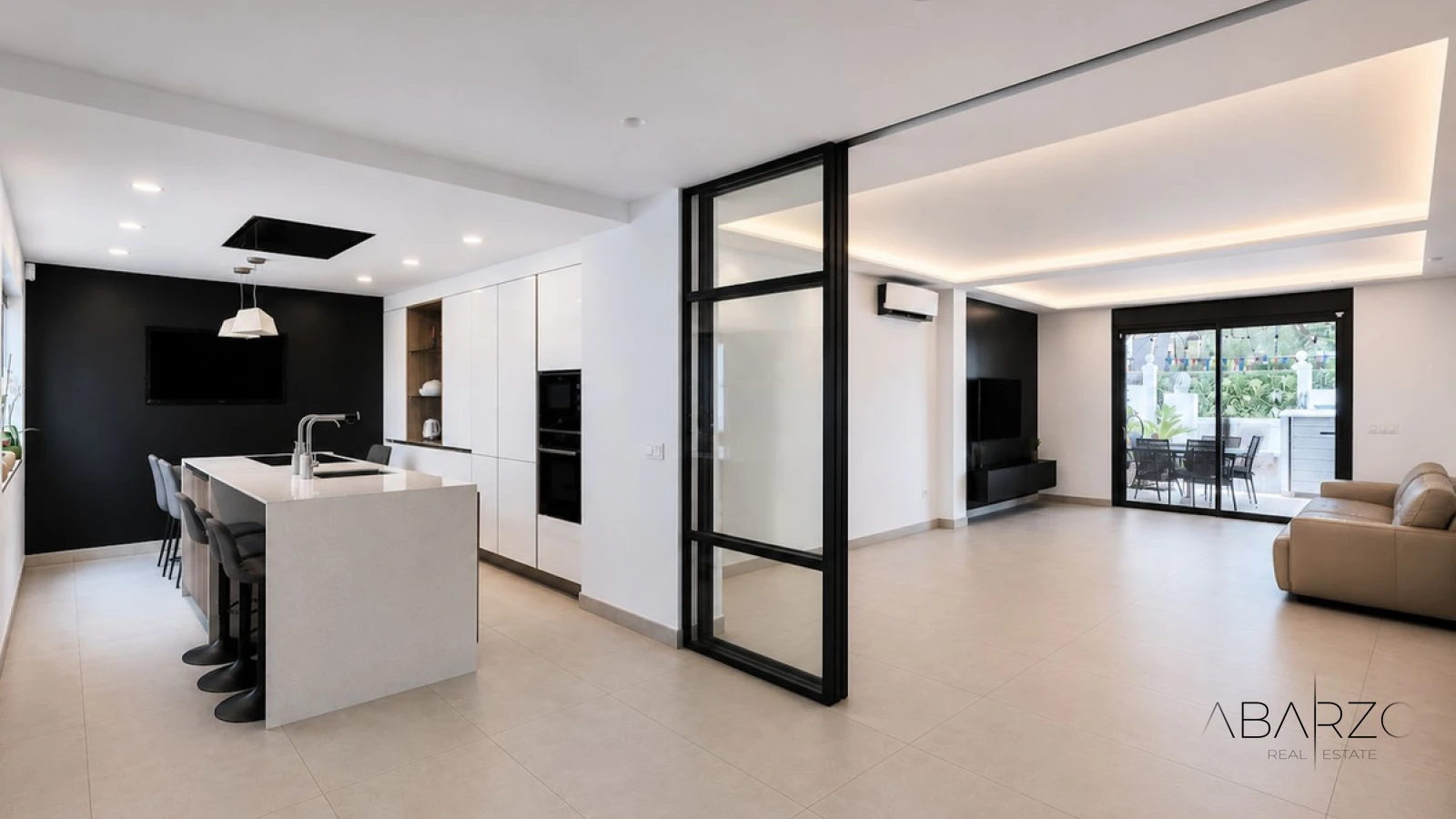 Exceptional Semi-Detached House in Nueva Andalucía with Private Jacuzzi Terrace — interior, Nueva Andalucía, Marbella (5 of 47)