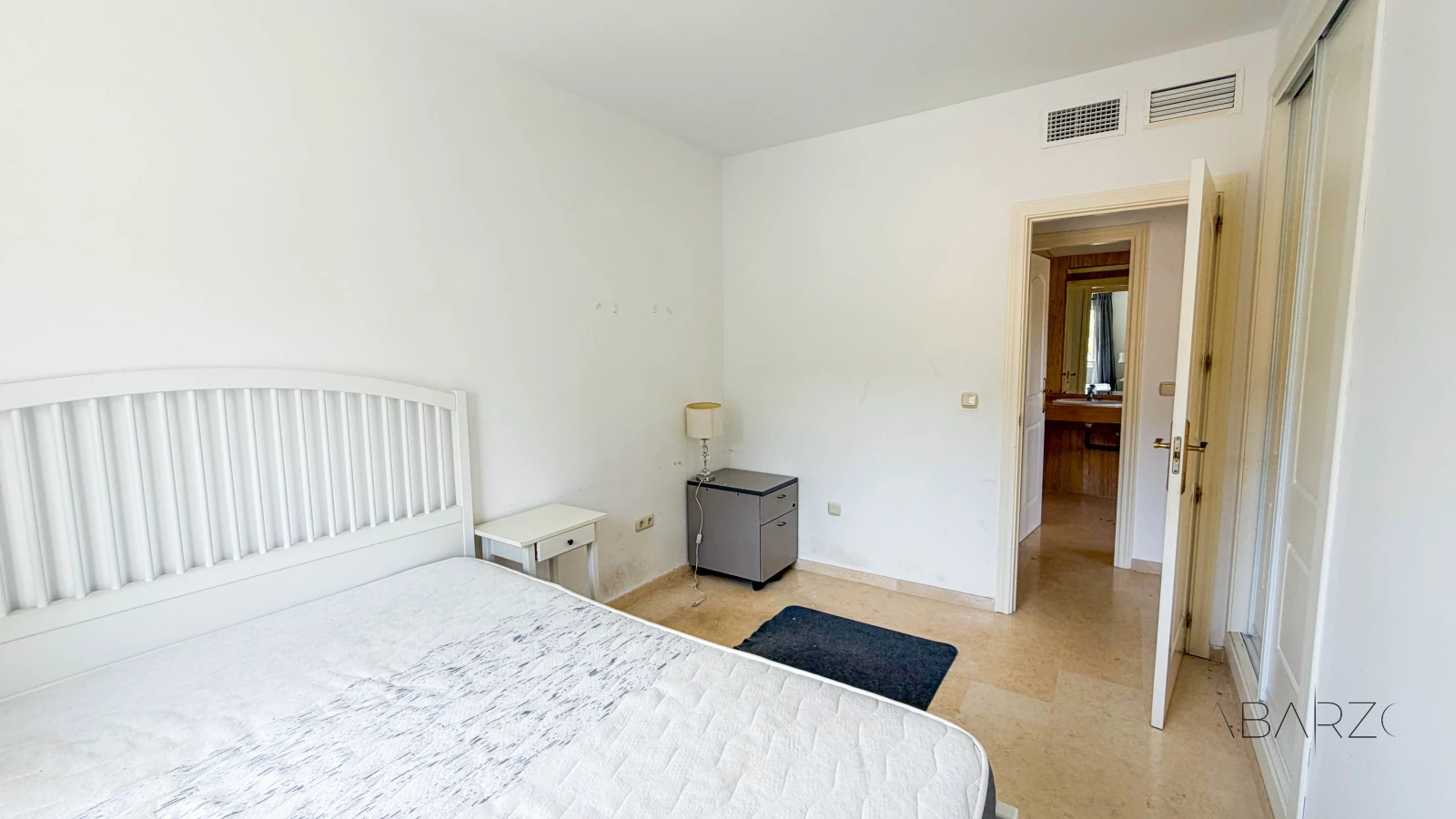 Corner Apartment in Santa María Green Hills, Marbella East with Terrace and Parking — interior, Marbella East, Marbella (14 of 29)