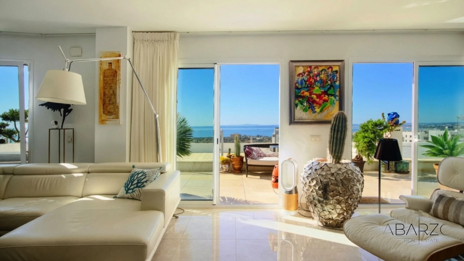 Elegant Penthouse with Mediterranean Views in East Marbella, Rooftop Terrace — interior, Marbella East, Marbella (4 of 28)
