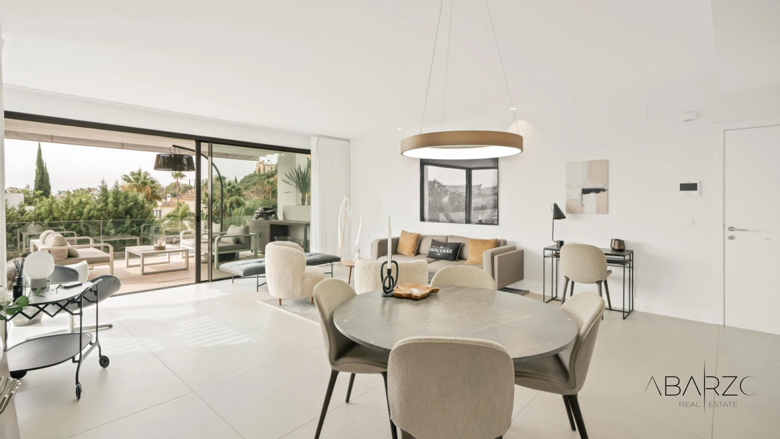 Exceptional 2-Bedroom Apartment in La Quinta, Benahavís with Private Terraces and Luxury Amenities — interior, La Quinta, Benahavís (8 of 33)