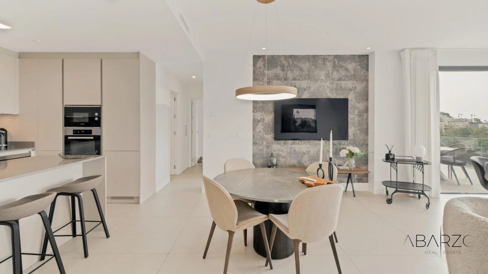 Exceptional 2-Bedroom Apartment in La Quinta, Benahavís with Private Terraces and Luxury Amenities — interior, La Quinta, Benahavís (9 of 33)