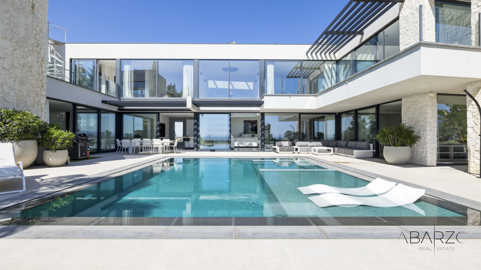 Newly Built Contemporary Villa in La Alquería, Benahavís with Panoramic Sea and Golf Views — interior, La Alquería, Benahavís (42 of 43)