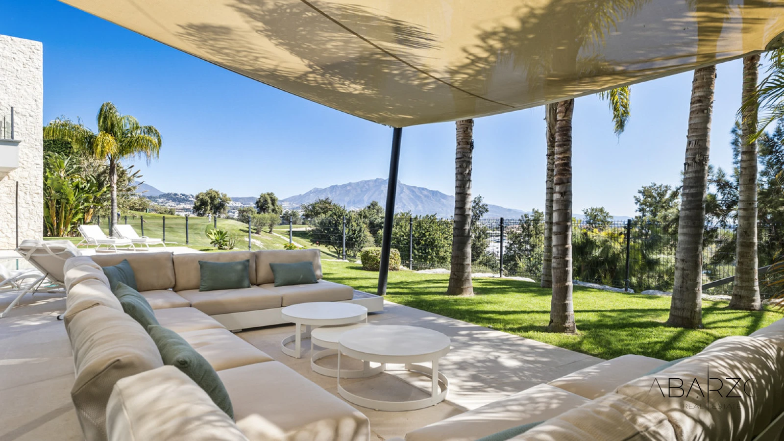Newly Built Contemporary Villa in La Alquería, Benahavís with Panoramic Sea and Golf Views — interior, La Alquería, Benahavís (43 of 43)