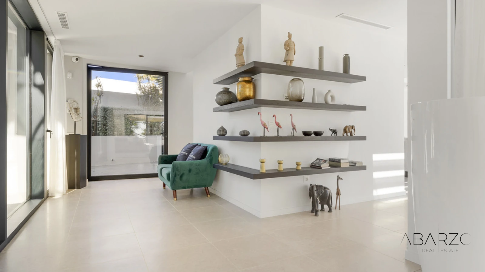 Newly Built Contemporary Villa in La Alquería, Benahavís with Panoramic Sea and Golf Views — interior, La Alquería, Benahavís (7 of 43)