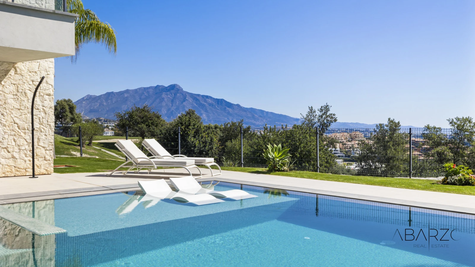 Newly Built Contemporary Villa in La Alquería, Benahavís with Panoramic Sea and Golf Views — interior, La Alquería, Benahavís (2 of 43)