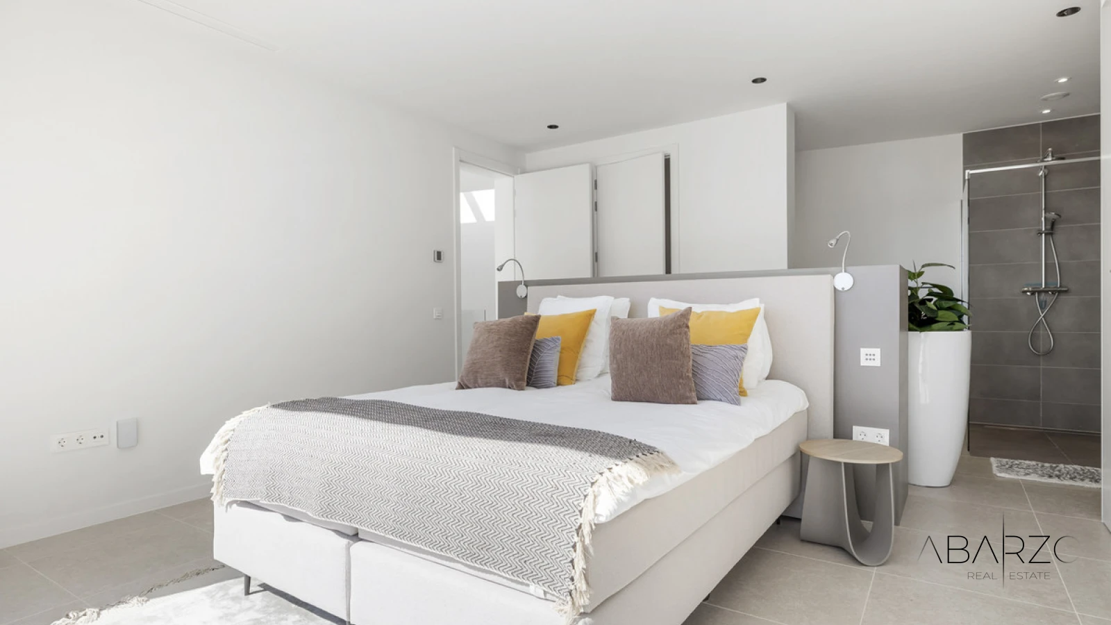 Newly Built Contemporary Villa in La Alquería, Benahavís with Panoramic Sea and Golf Views — interior, La Alquería, Benahavís (26 of 43)