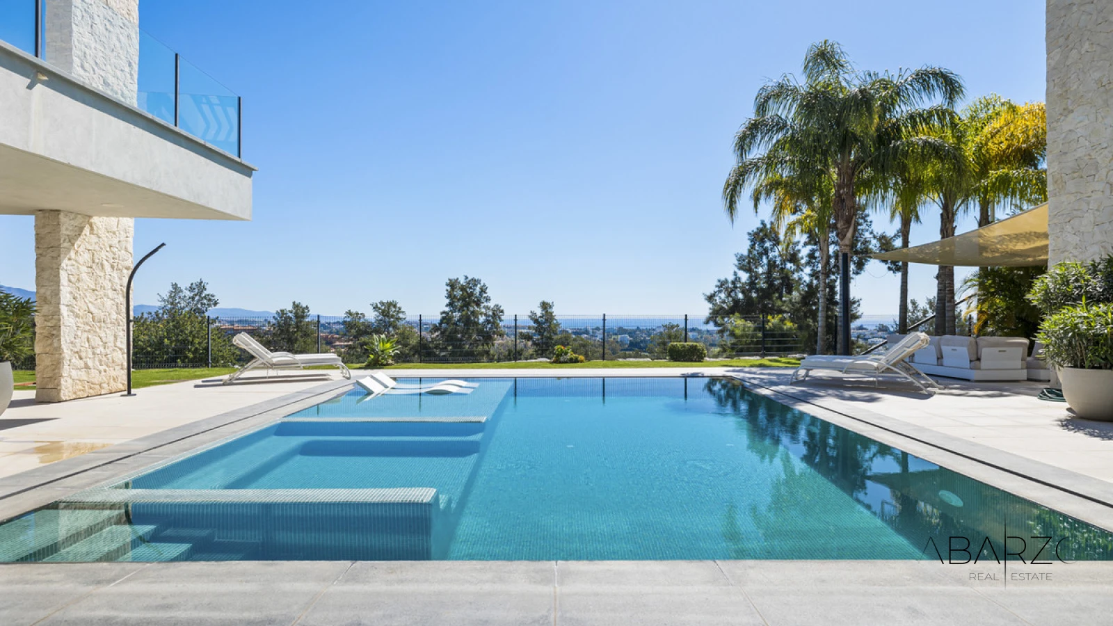 Newly Built Contemporary Villa in La Alquería, Benahavís with Panoramic Sea and Golf Views — interior, La Alquería, Benahavís (38 of 43)